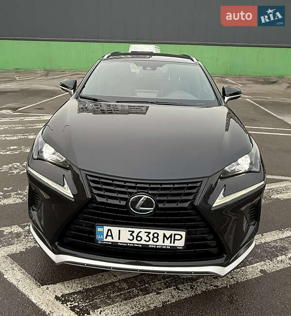 Lexus Nx (2021)