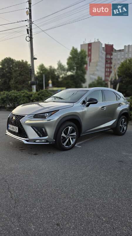 Lexus Nx (2018)