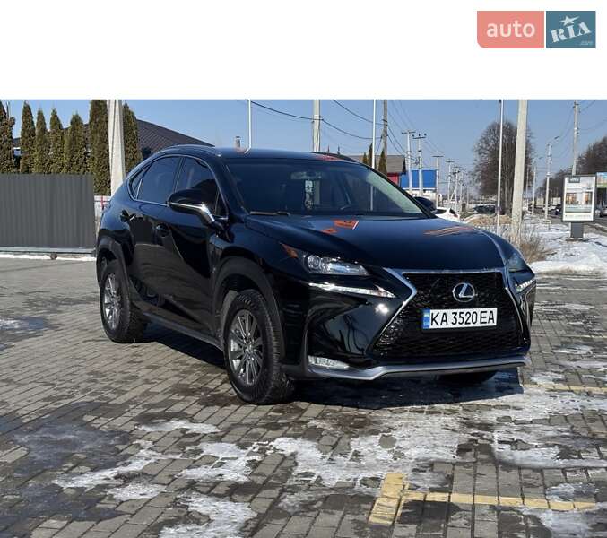 Lexus Nx (2016)