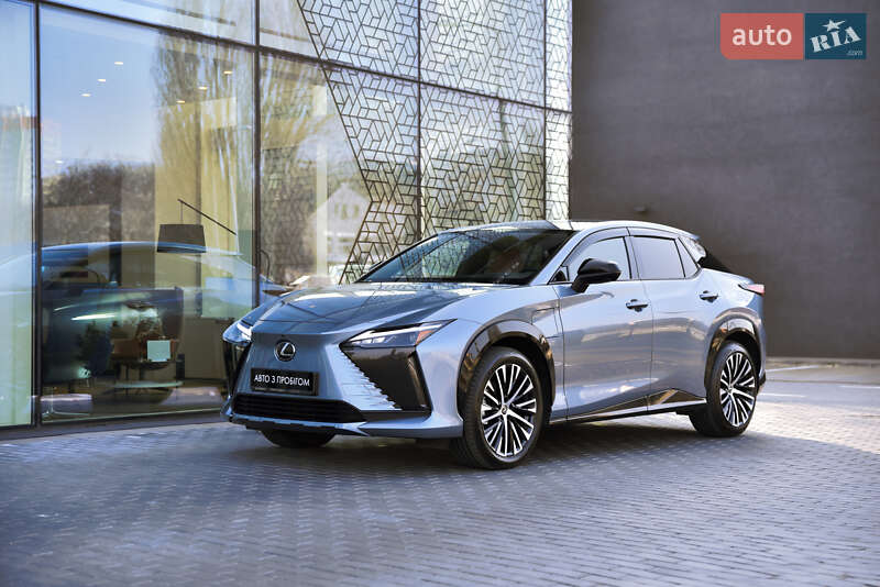 Lexus Rz (2023)