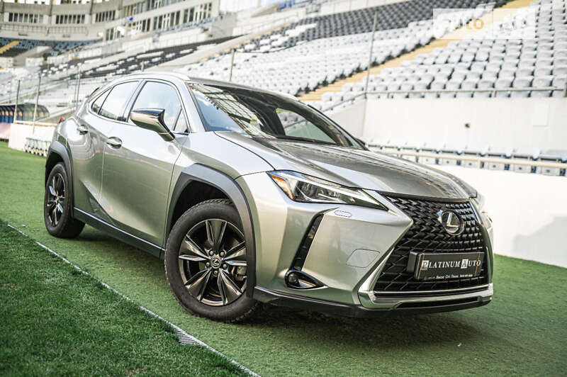 Lexus Ux (2019)