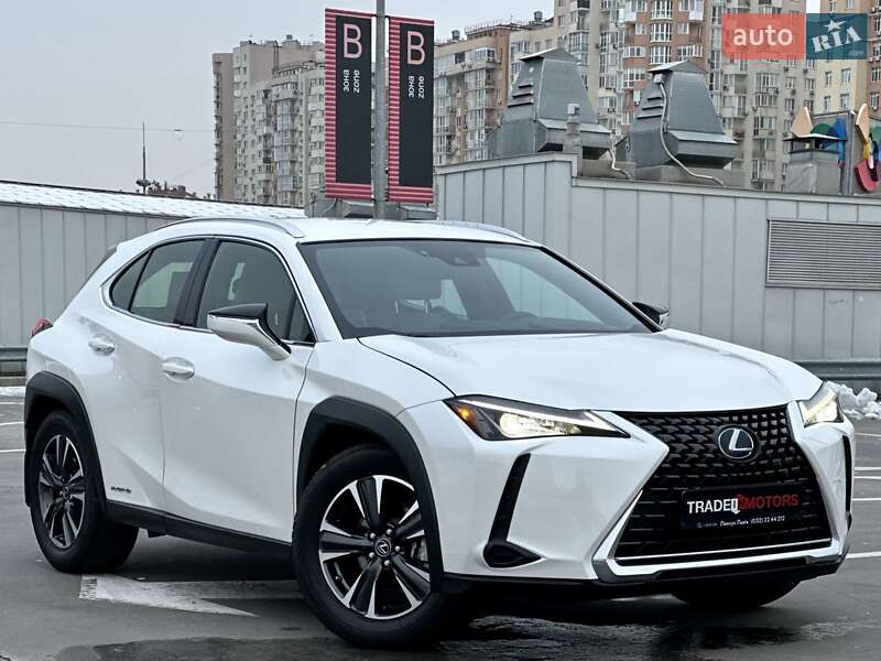 Lexus Ux250h (2020)