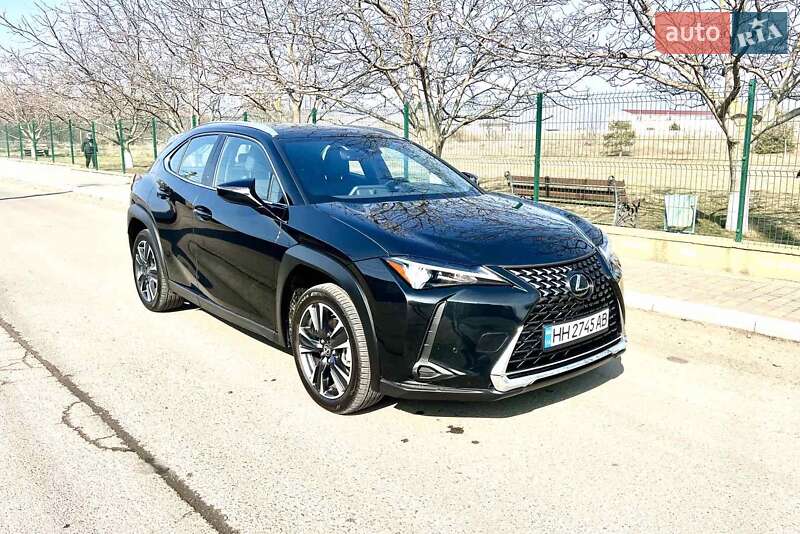 Lexus Ux (2023)