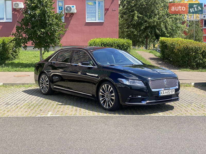Lincoln Continental (2016)