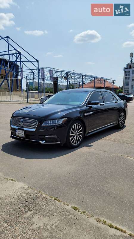 Lincoln Continental (2017)
