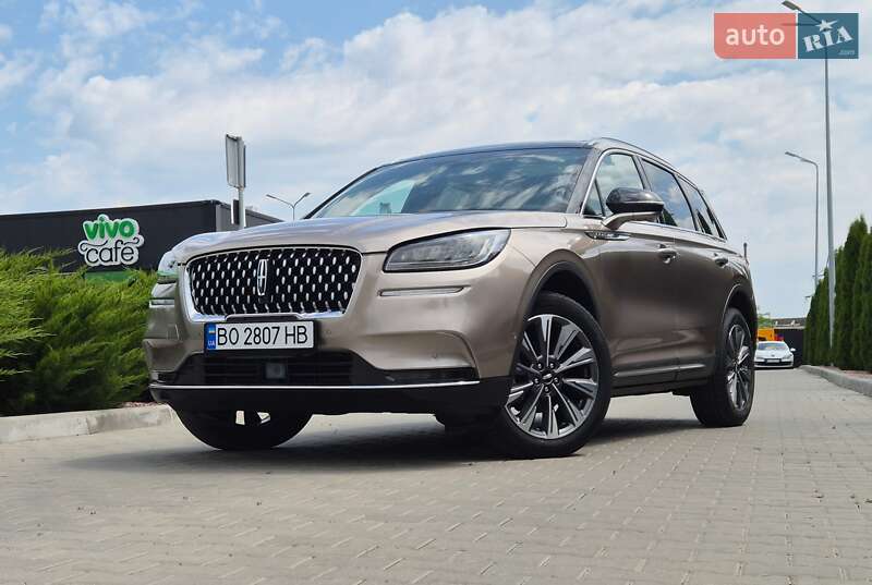Lincoln Corsair (2020)