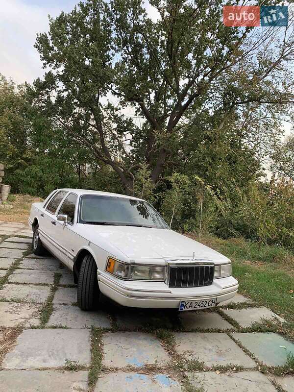 Lincoln Town car (1992)