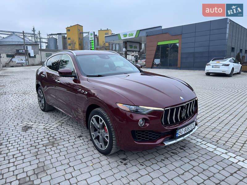 Maserati Levante (2016)