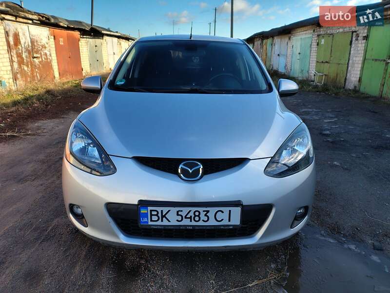 Mazda 2 (2008)