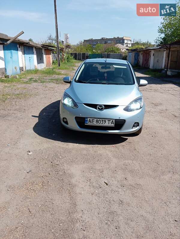 Mazda 2 (2008)