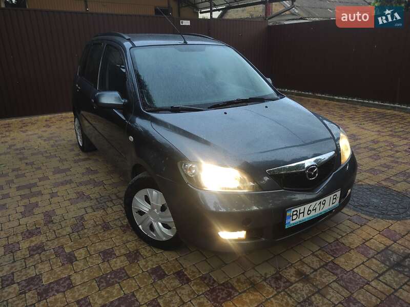 Mazda 2 (2004)