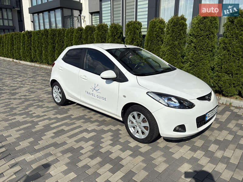 Mazda 2 (2009)