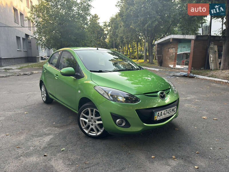 Mazda 2 (2011)