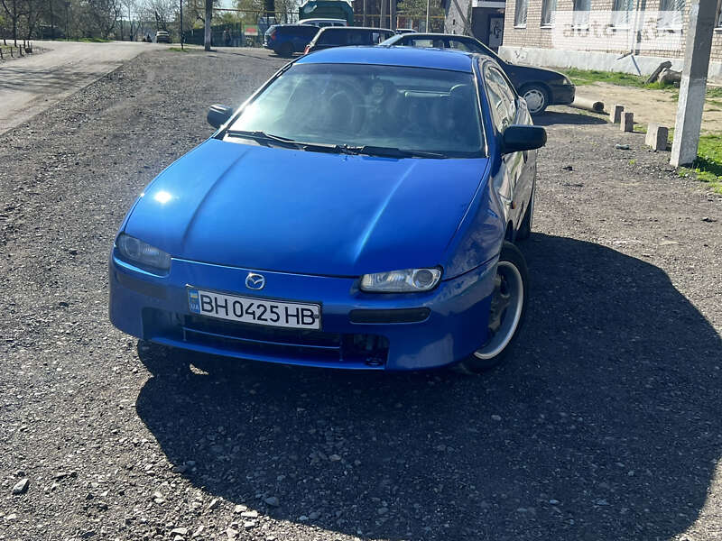 Mazda 323 (1997)
