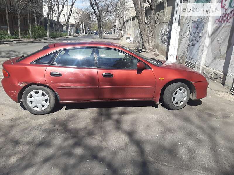 Mazda 323 (1996)