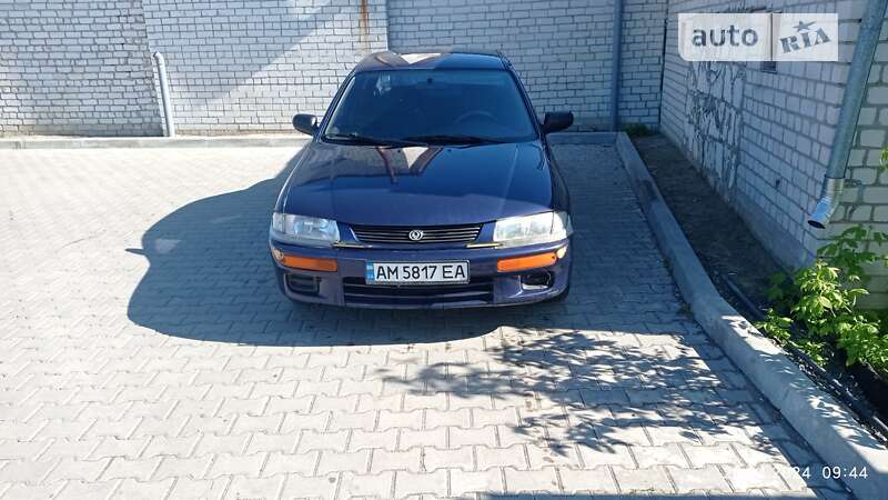 Mazda 323 (1996)