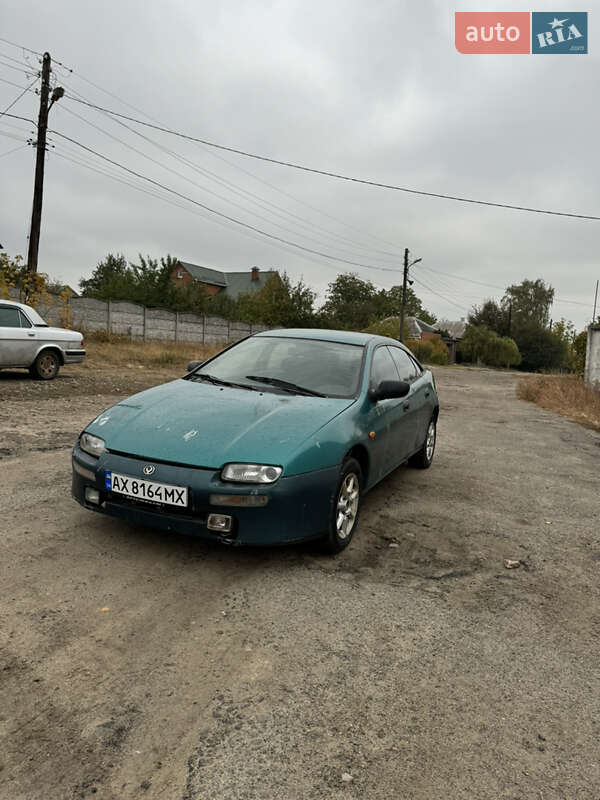 Mazda 323 (1994)