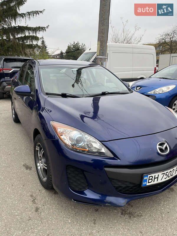Mazda 3 (2012)
