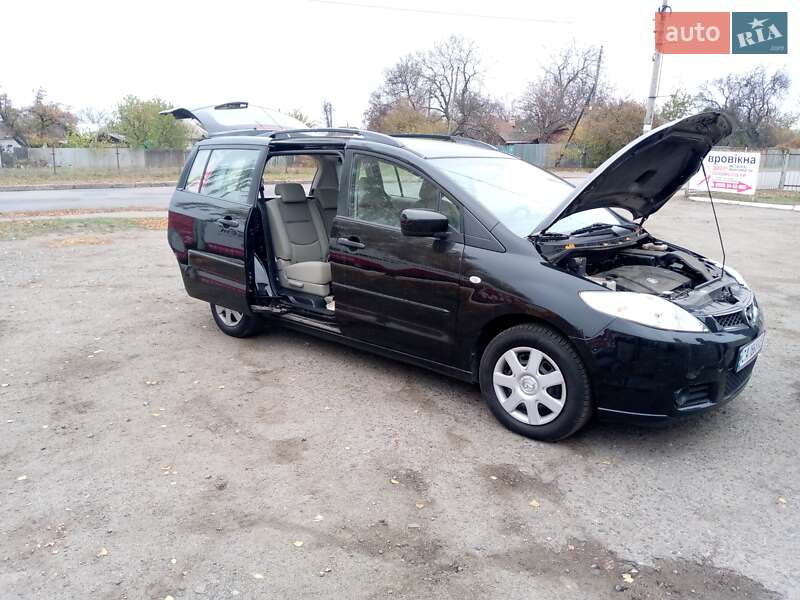 Mazda 5 (2005)
