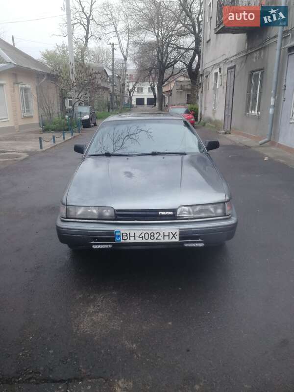Mazda 626 (1988)