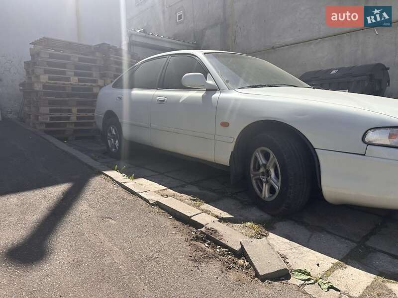 Mazda 626 (1995)