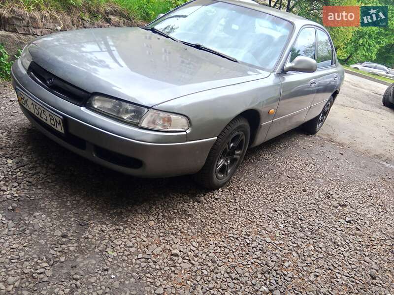 Mazda 626 (1993)