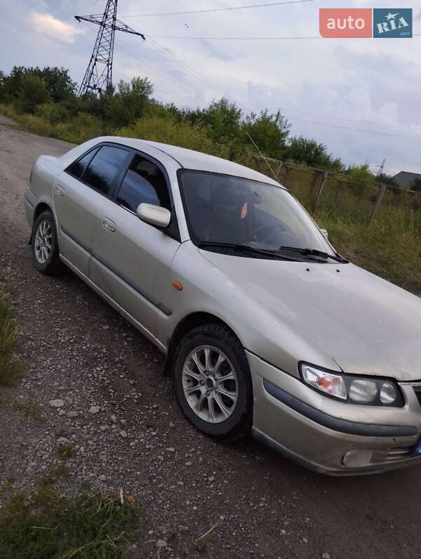 Mazda 626 (1999)