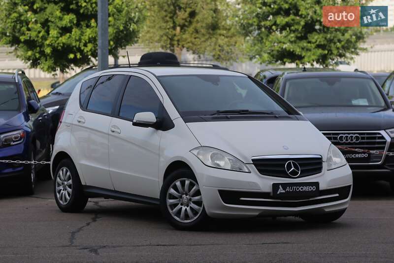 Mercedes-benz A-class (2009)