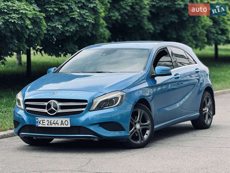 Mercedes-benz A-class (2012)