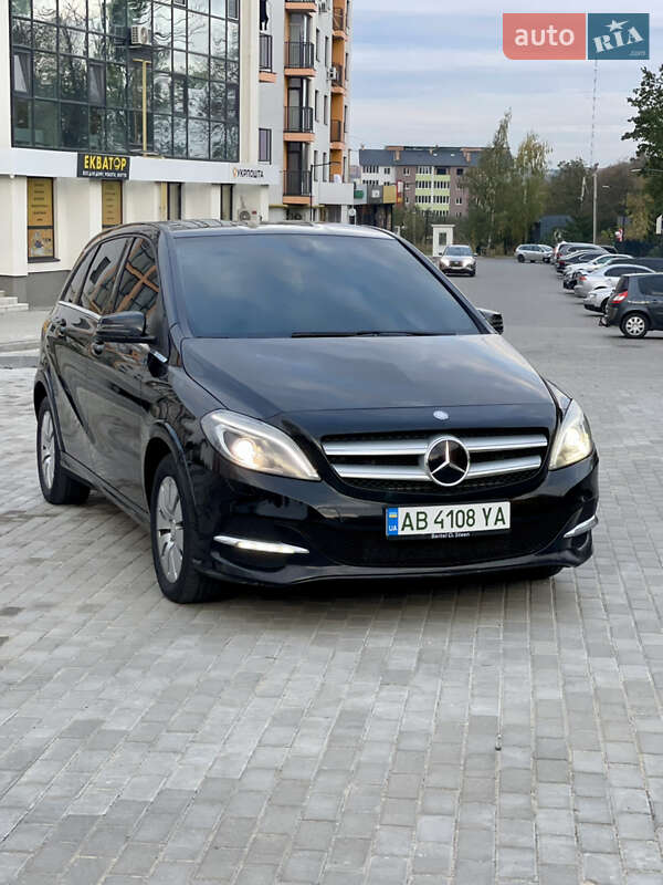 Mercedes-benz B 250e (2015)