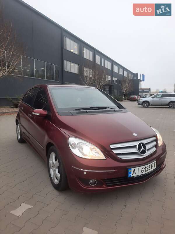 Mercedes-benz B 150 (2008)