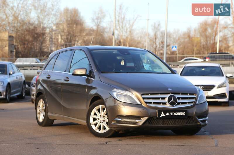 Mercedes-benz B-class (2012)