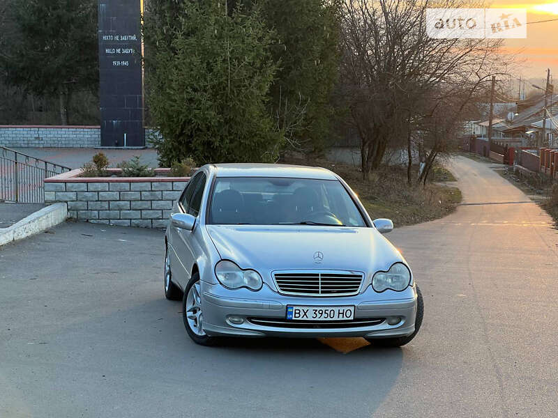 Mercedes-benz C 180 (2003)