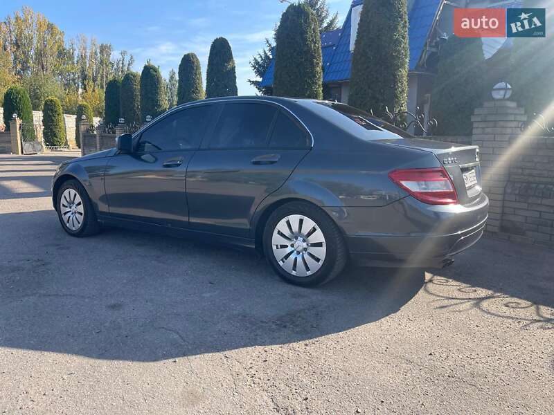 Mercedes-benz C 200 cdi (2007)