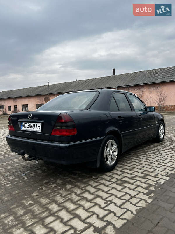 Mercedes-benz C-class (1999)