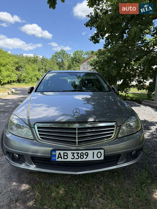 Mercedes-benz C-class (2011)