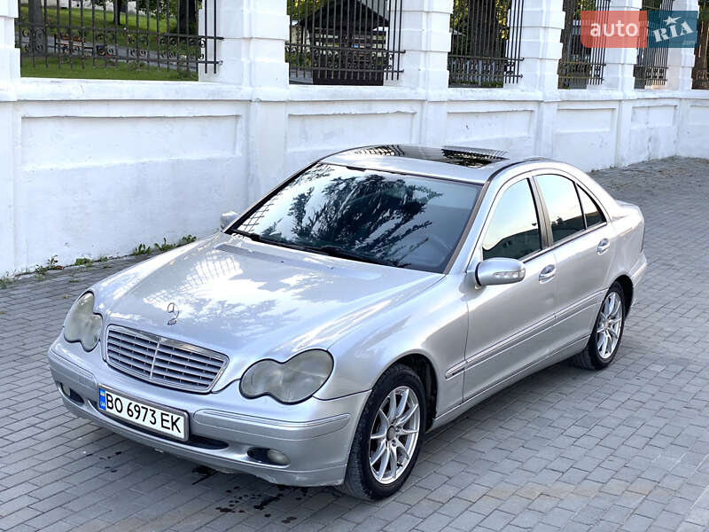 Mercedes-benz C-class (2002)