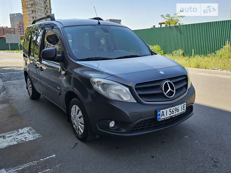 Mercedes-benz Citan (2012)
