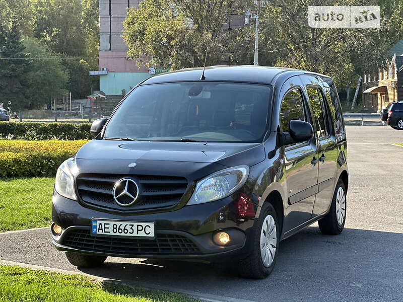 Mercedes-benz Citan (2015)