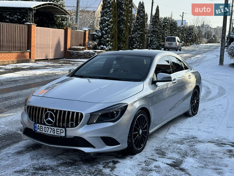 Mercedes-benz Cla 250 (2014)