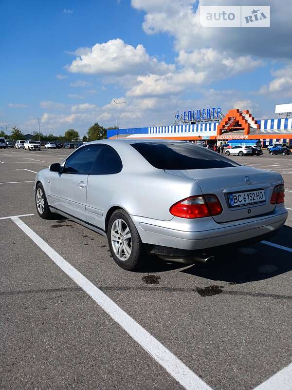Mercedes-benz Clk-class (1998)