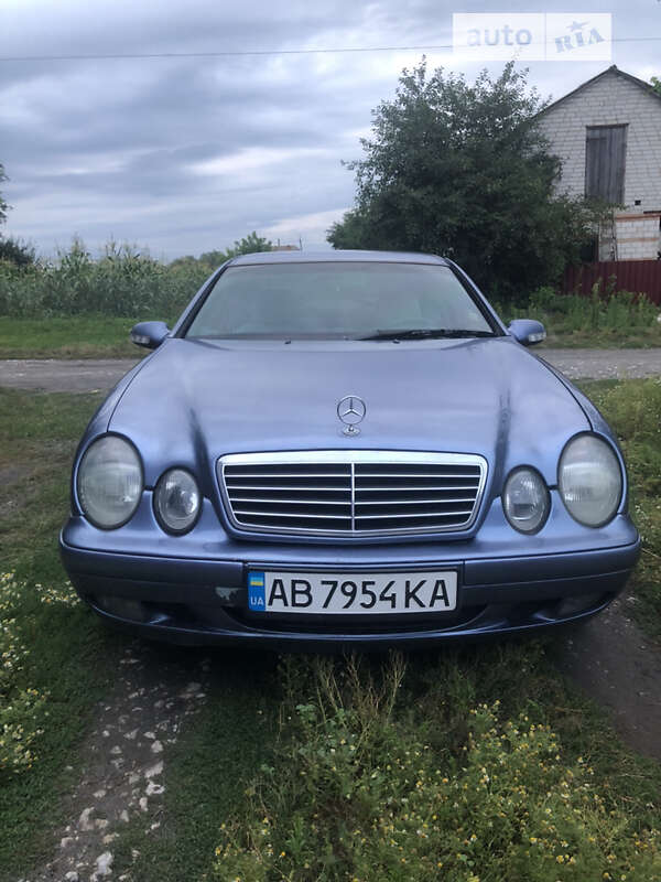 Mercedes-benz Clk 320 (2001)