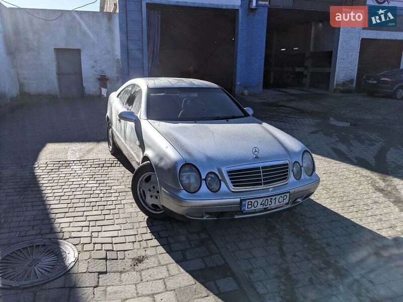 Mercedes-benz Clk-class (1998)