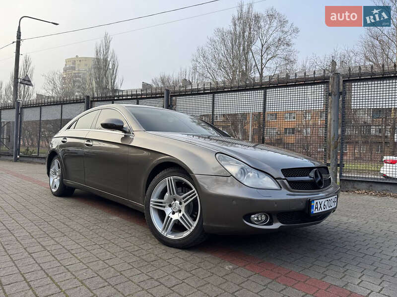 Mercedes-benz Cls-class (2005)