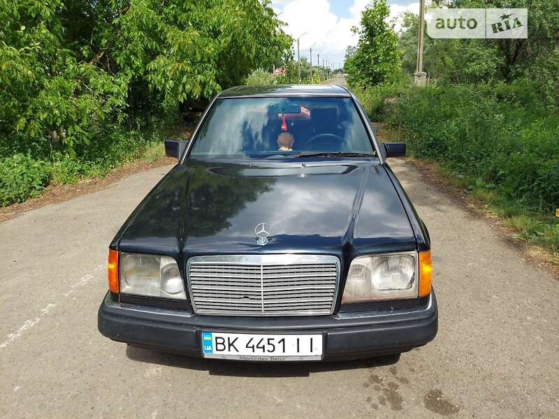 Mercedes-benz 200 d (1986)