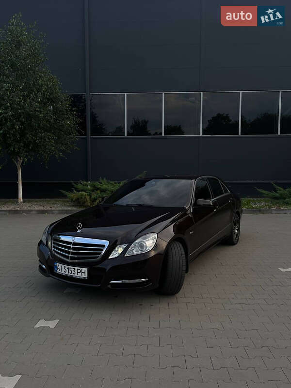 Mercedes-benz E-class (2010)