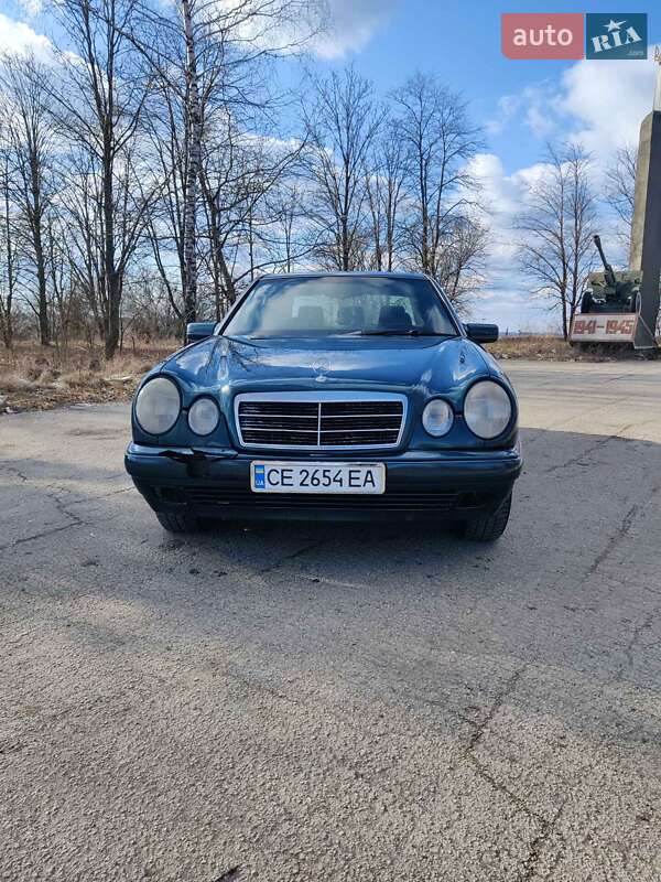 Mercedes-benz E-class (1996)