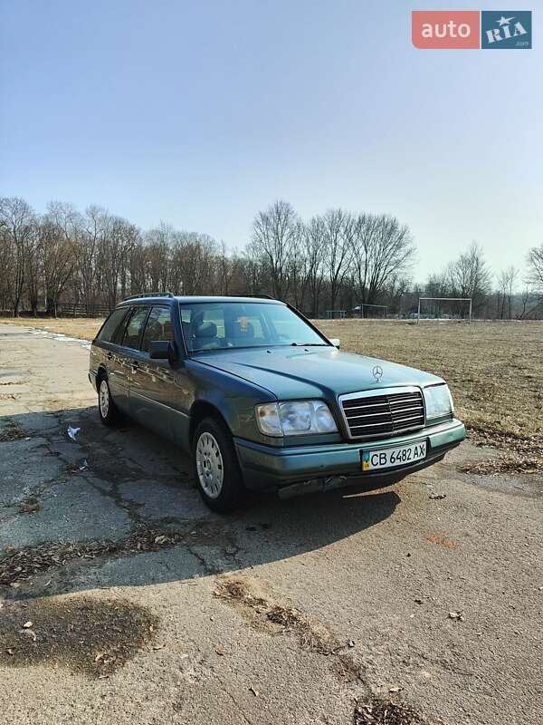 Mercedes-benz E-class (1994)