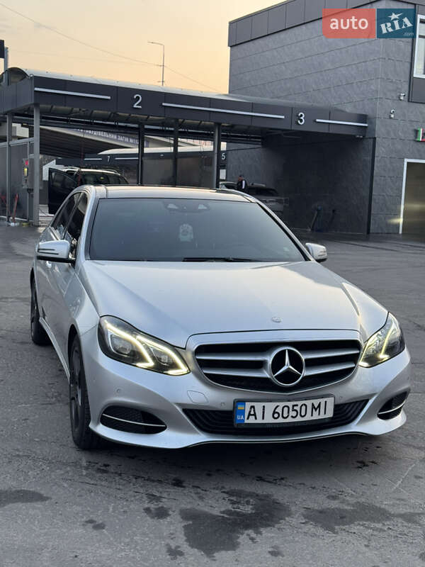 Mercedes-benz E-class (2013)