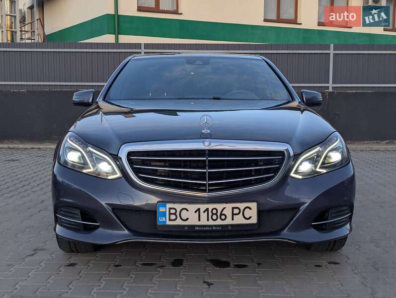 Mercedes-benz E-class (2015)